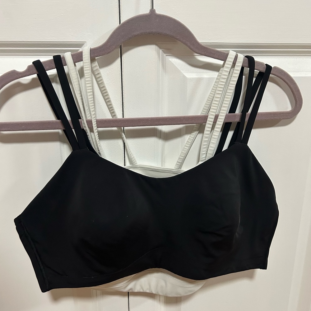 Lululemon cloud sports bra